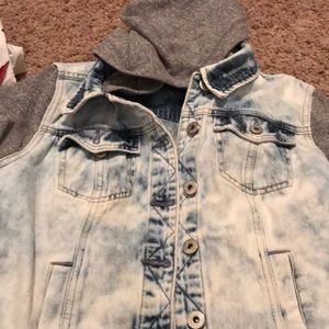 Long Sleeve Jean Jacket